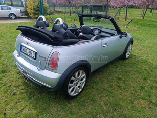 MINI CABRIO Cooper 1.6