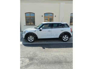 MINI COUNTRYMAN Cooper1.6 D