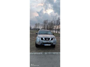 NISSAN NAVARA 4WD Double 2.5D LE