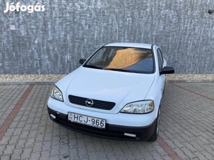 Opel Astra 1.2 16V