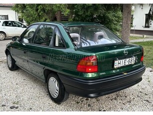 OPEL ASTRA F 1.6 Classic Family