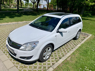 OPEL ASTRA H Caravan 1.8 Cosmo