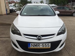 OPEL ASTRA J Sports Tourer 1.4 T Active Friss nagyszerviz!Teljes szervizmúlt!