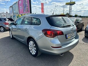 OPEL ASTRA J Sports Tourer 1.4 T Cosmo 156.000 Km!!! Vezetett szervizkönyves!!