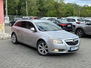 OPEL INSIGNIA Sports Tourer 2.0 CDTI Cosmo Start-Stop LED 18K 2XPDC BEPARK HOROG ELSÜL TEMP VEZCS K+FÜL DKLÍMA NAVI HIFI VEZM EU5 ISOF