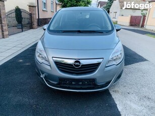 Opel Meriva 1.4 T Active