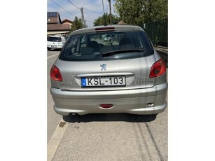 PEUGEOT 206 1.4 HDi Trendy Plus