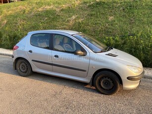 PEUGEOT 206 1.4 Mistral