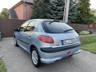 PEUGEOT 206 1.4 Trendy