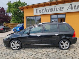 PEUGEOT 307 SW 2.0 HDi Oxygo Vonóhorog. Panorámatető. Nagynavi