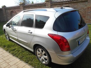 PEUGEOT 308 SW 2.0 HDi Premium