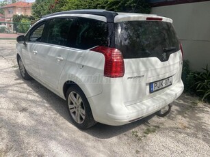 PEUGEOT 5008 1.6 THP Business Edition 7 SZEM-HEAD UP-PANORAMA-NAVI-SÁVTARTÓ !178 E KM!!!