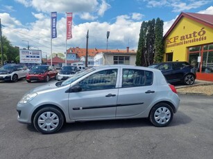 RENAULT CLIO 1.5 dCi Authentique Plus