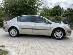 RENAULT MEGANE 1.6 Privilege