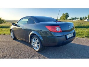 RENAULT MEGANE CC 1.6 Dynamique