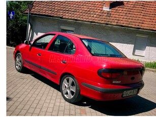 RENAULT MEGANE Coupe 1.6e RN