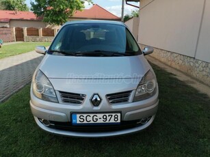 RENAULT SCENIC Scénic 1.5 dCi Conquest