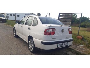 SEAT CORDOBA 1.4 16V Stella