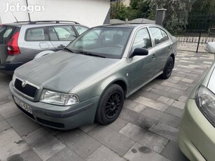 Skoda Octavia 1.6 Ambiente