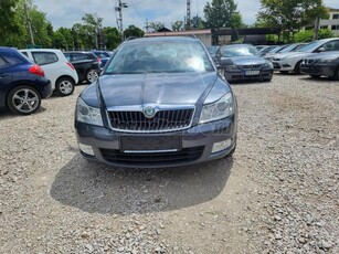 SKODA OCTAVIA 1.8 TFSI Elegance GYÁRI ÁLLAOPT.GARANTÁLT KM