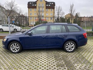 SKODA OCTAVIA Combi 1.6 CR TDI Style DSG Magyarországi. I.tul. A vételár 27% ÁFÁ-t tartalmaz