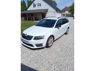 SKODA OCTAVIA Combi 2.0 CR TDI RS DSG