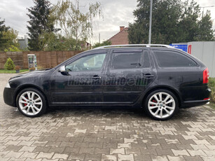 SKODA OCTAVIA Combi RS 2.0 PD TDI