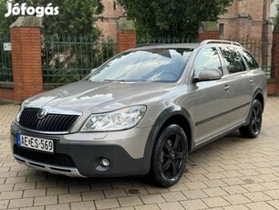 Skoda Octavia Combi Scout 1.8 TSI 4X4//Xenon//N...