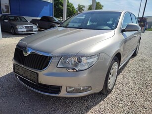 SKODA SUPERB 2.0 CR TDI Ambition Mo-i. első - hátsó parkolóradar. tempomat. ülésfűtés