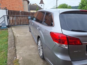 SUBARU LEGACY 2.0 Active CVT