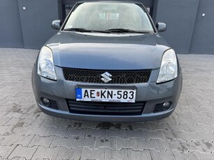 SUZUKI SWIFT 1.3 GLX 4X4