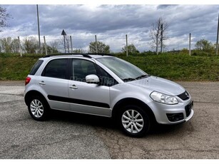 SUZUKI SX4 1.6 GS CD ESP MEGKÍMÉLT ÁLLAPOT/ NAVI/ DIGIT KLÍMA/ ALUFELNI/ KÉT KULCS/ AZONNAL ELVIHETŐ