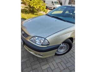 TOYOTA AVENSIS 1.8