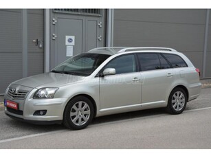 TOYOTA AVENSIS Wagon 1.8 Sol // KM GARANCIA! // SZERVIZKÖNYV-VALÓS KM! // POLAR SILVER METAL. // VONÓHOROG!