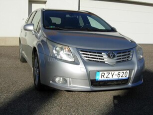 TOYOTA AVENSIS Wagon 2.0 D-4D Sol