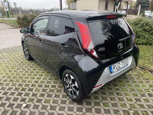 TOYOTA AYGO 1.0 x-play + style + connectivity Mo-i! 1 Tulaj! Sérülésmentes! Gyári fényezés! Garantált km! Szervízkönyves!