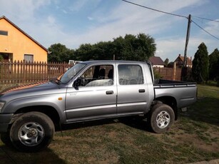 TOYOTA HI LUX Hilux 2.4 TD 4x4 Double Cab MAGYARORSZÁGI FORGALOMBA HELYEZÉS