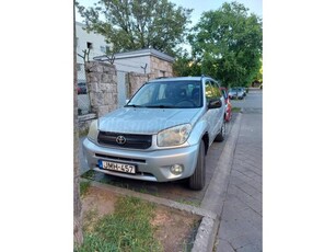 TOYOTA RAV 4 Rav4 2.0 4x4