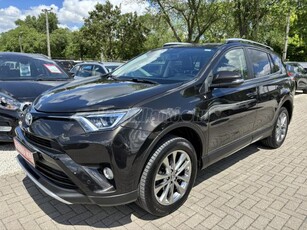 TOYOTA RAV 4 Rav4 2.0 D-4D Executive 2WD Teljes Toyota szervizmúlt.megkímélt állapot!!!