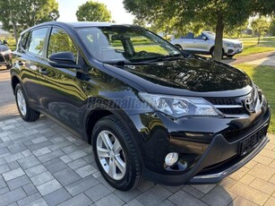 TOYOTA RAV 4 Rav4 2.0 D-4D Premium 142000km.Bőr.Navi.Tempomat.Szervizélet