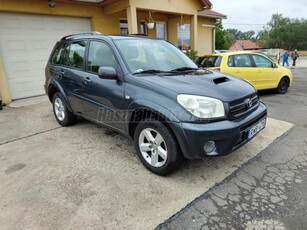 TOYOTA RAV 4 Rav4 2.0 D 4x4