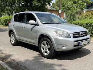 TOYOTA RAV 4 Rav4 2.2 D-4D 4x4 Sol SZÉP ÁLLAPOTBAN