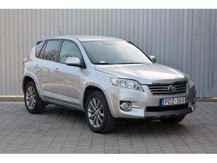 TOYOTA RAV 4 Rav4 2.2 DCAT Premium Bőr. xenon. szervizk