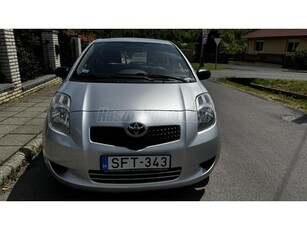 TOYOTA YARIS 1.0 998 Ice