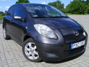 TOYOTA YARIS 1.0 Terra 74EKM.GARANTÁLT. SZERVIZKÖNYV.KLÍMA! AZONNAL ELVIHETŐ!