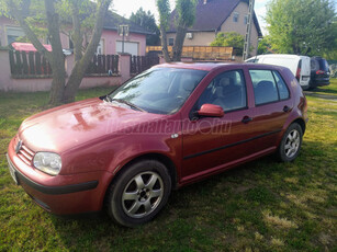 VOLKSWAGEN GOLF 1.4