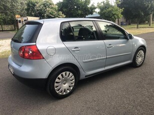 VOLKSWAGEN GOLF V 1.4 Atlanta Vezetett szervizkönyv!!!2db gyári kulcs jéghideg klíma!!!