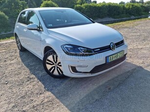 VOLKSWAGEN GOLF VII e-Golf