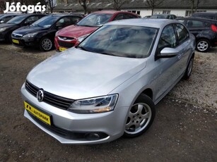 Volkswagen Jetta 1.6 CR TDI Comfortline Digitkl...