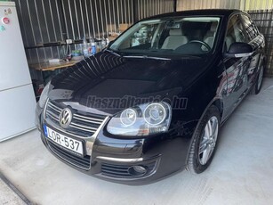 VOLKSWAGEN JETTA 1.6 TDI Trendline DSG